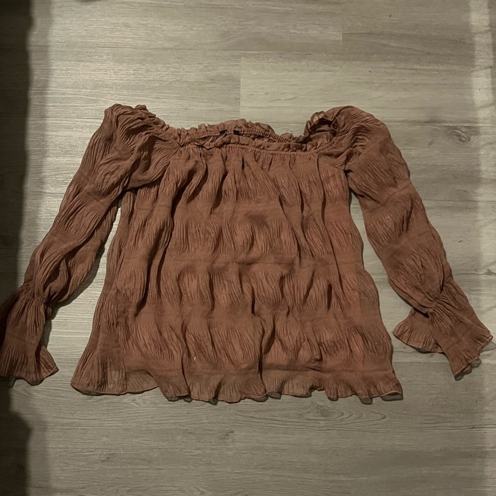 Chic Off-Shoulder Blouse Mauve
